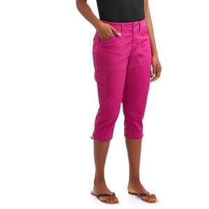 NWT Time and Tru Women's Pink Cargo Capri Pant 8
